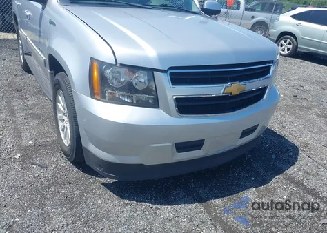 2012 Chevrolet Tahoe Hybrid Hybrid z USA, uszkodzony, nr VIN 1GNSKDFJ9CR143739